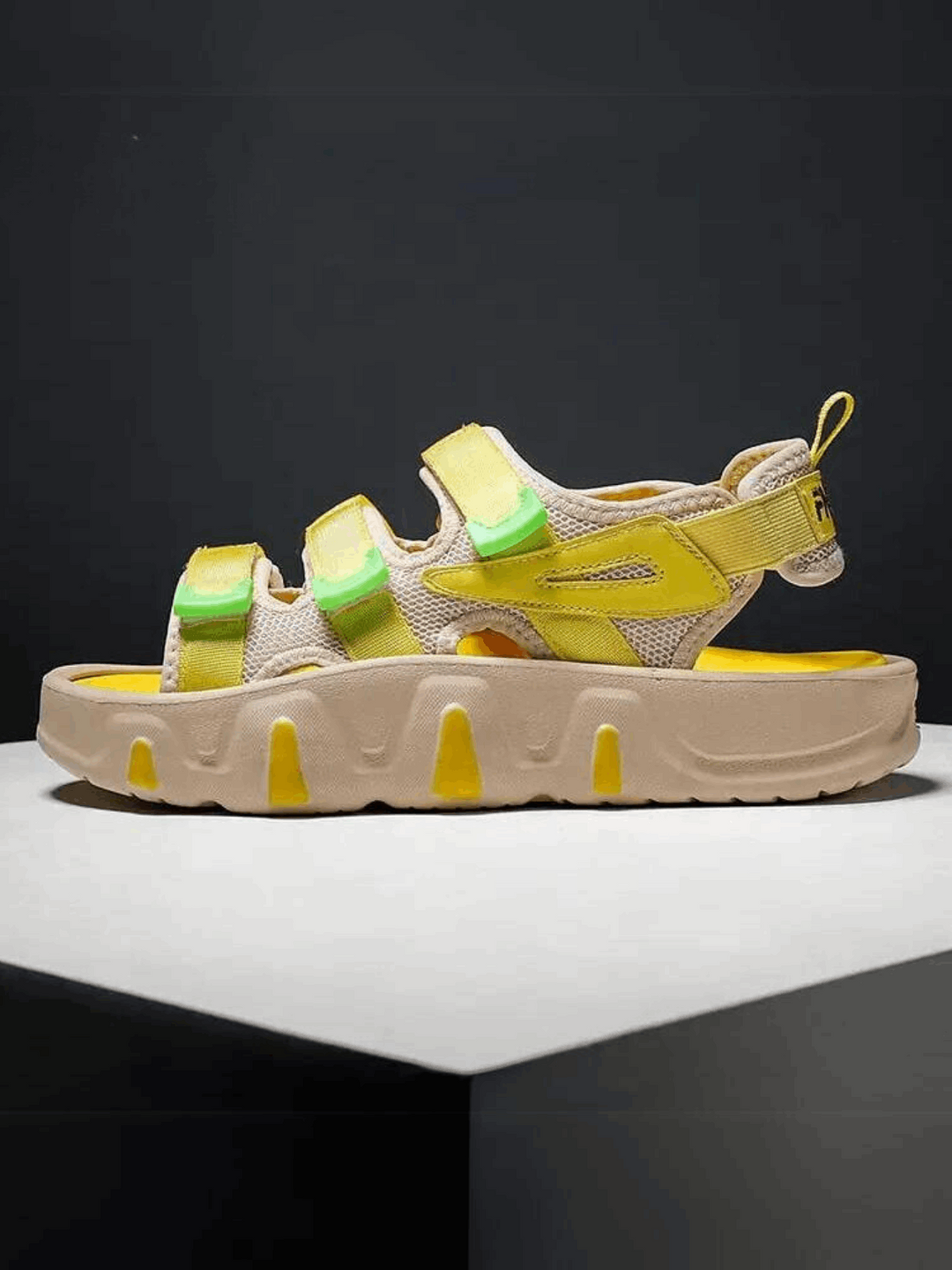 THE HYBRID SANDAL