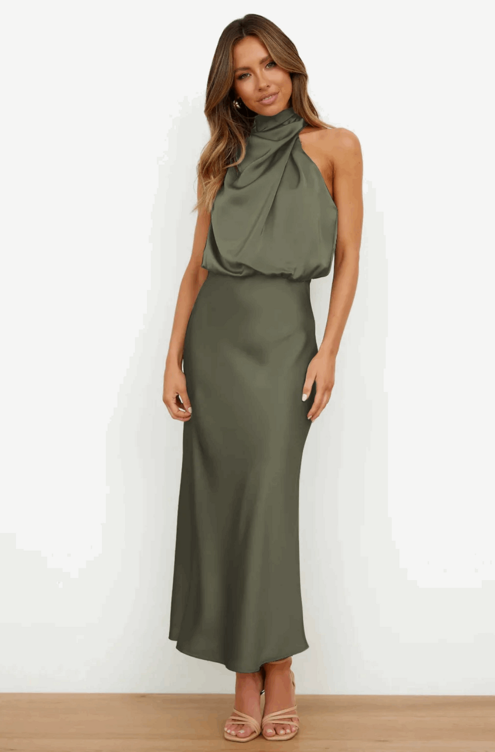 THE LARISSA DRESS - LEGER GROEN